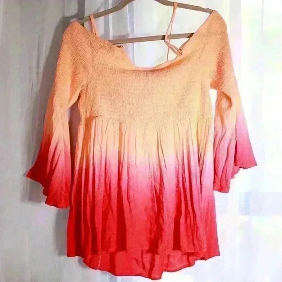 NWT Torrid Size 1X Orange Ombre Smocked Challis Cold Shoulder Bell Sleeve Blouse - Picture 8 of 12